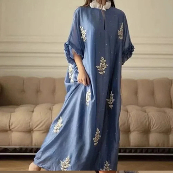 Elegant Short sleeve Maxi Dress By Vonda - Picture 1 of 6